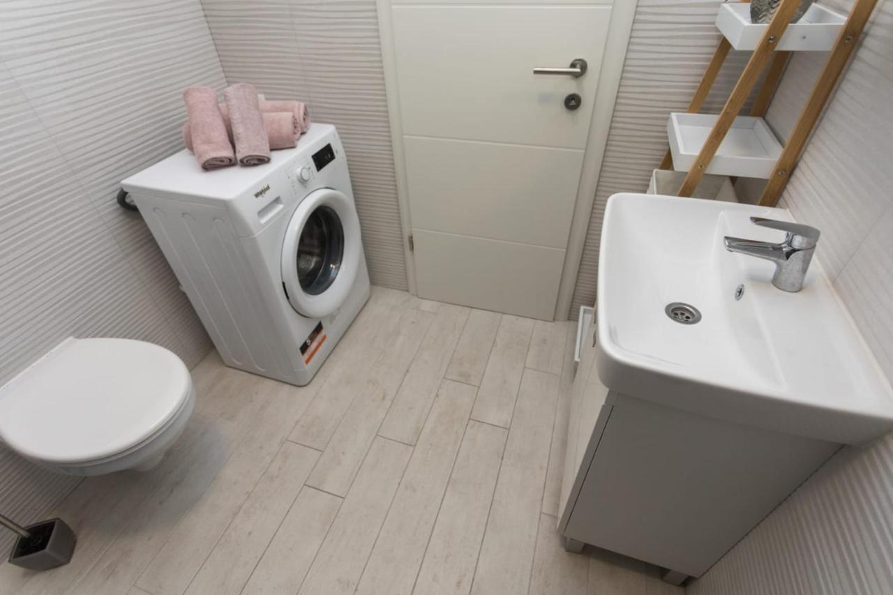 Bloom Apartment Сплит Екстериор снимка