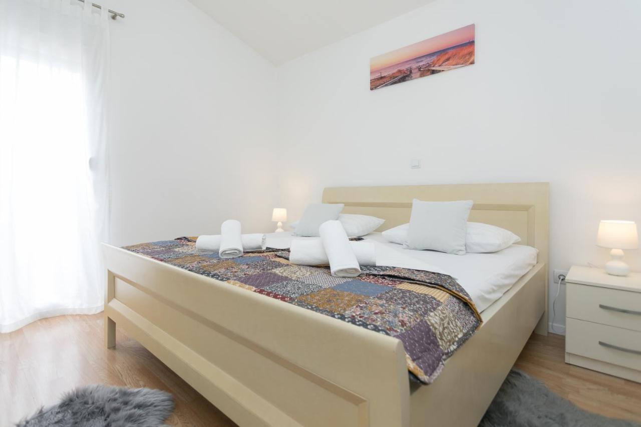 Bloom Apartment Сплит Екстериор снимка