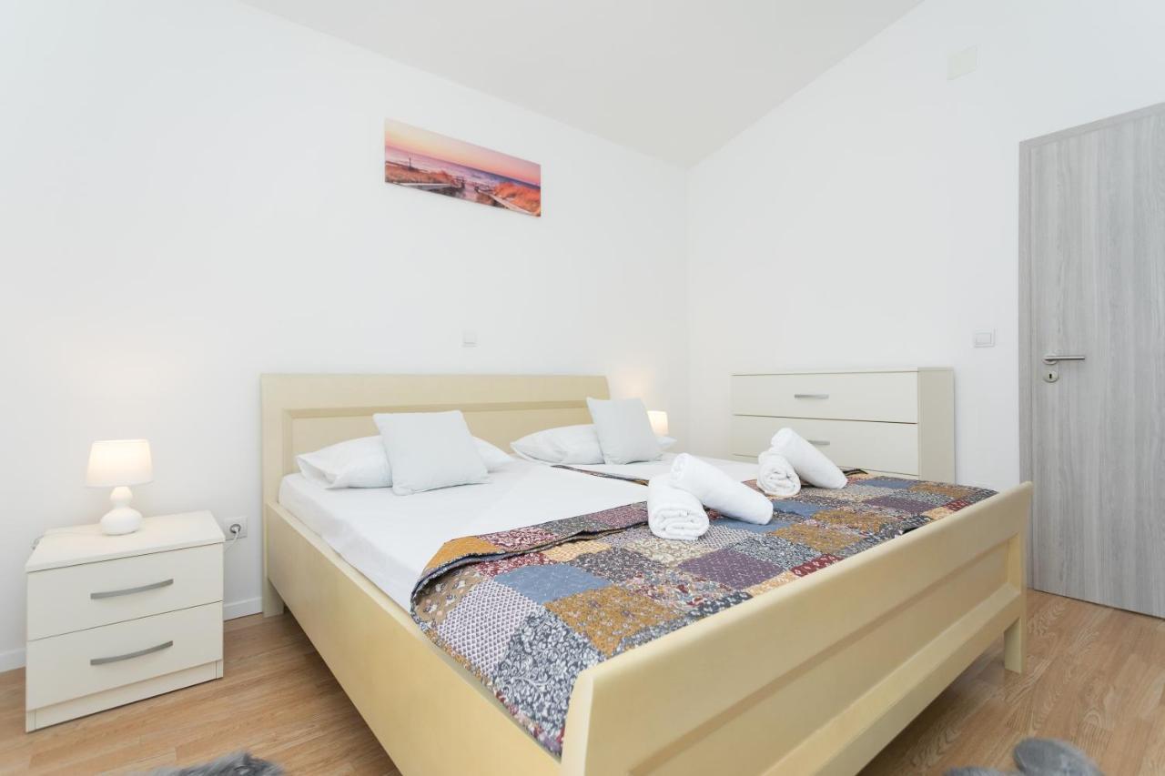 Bloom Apartment Сплит Екстериор снимка