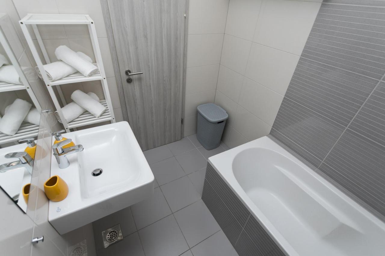 Bloom Apartment Сплит Екстериор снимка